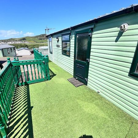 Van Number 123 Beautiful Caravan Sleeps 4 Aberystwyth Dış mekan fotoğraf