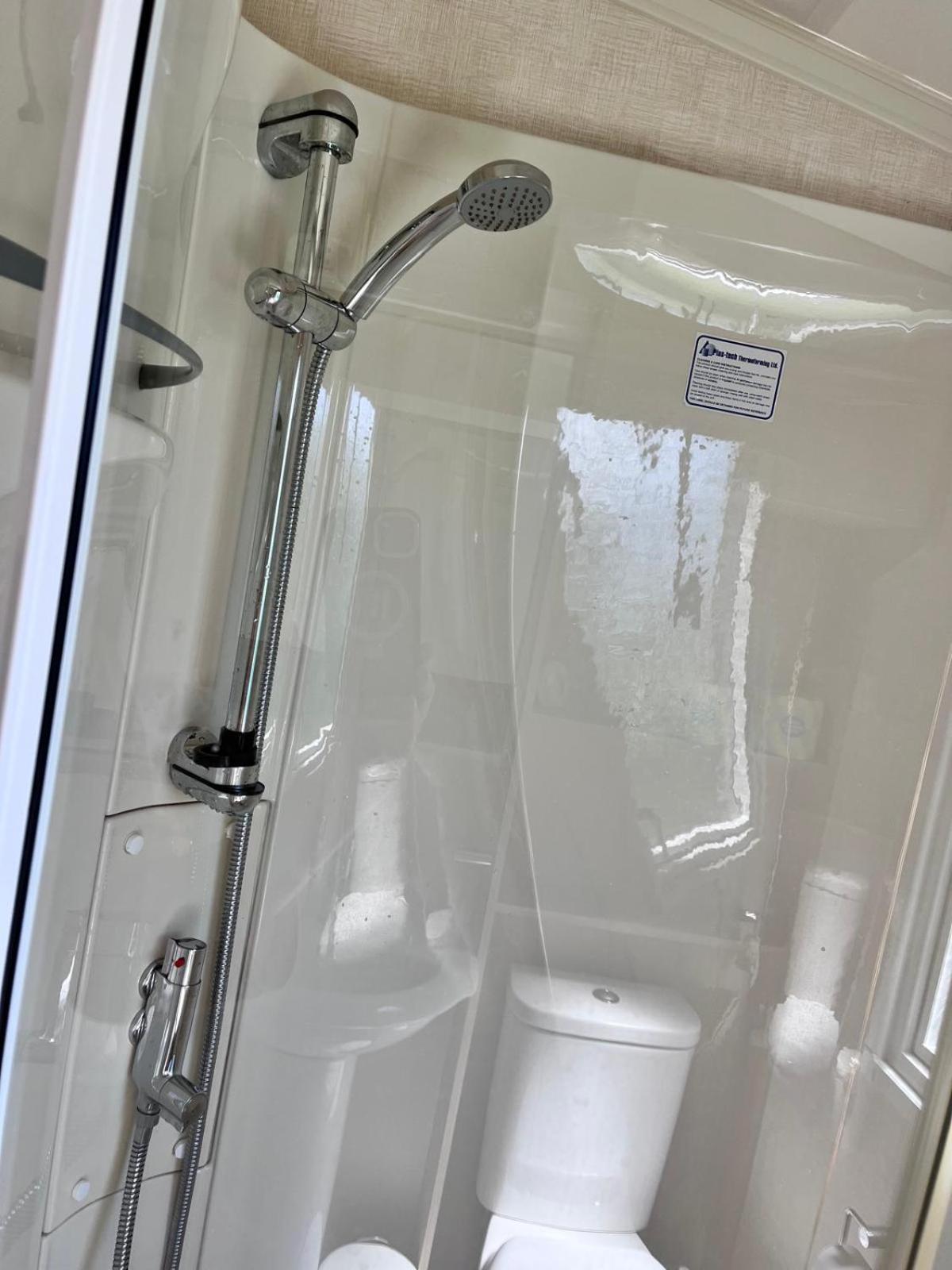 Van Number 123 Beautiful Caravan Sleeps 4 Aberystwyth Dış mekan fotoğraf