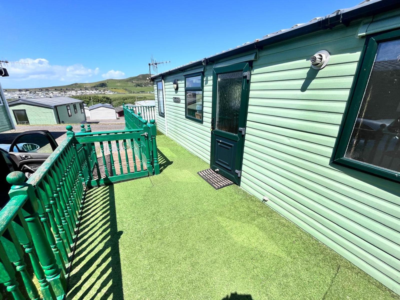 Van Number 123 Beautiful Caravan Sleeps 4 Aberystwyth Dış mekan fotoğraf